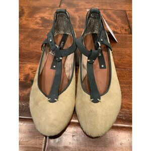 Matt Bernson Anthropologie Tan Hair T-Strap Flats W/ Ankle Buckle, Size 7 (US)